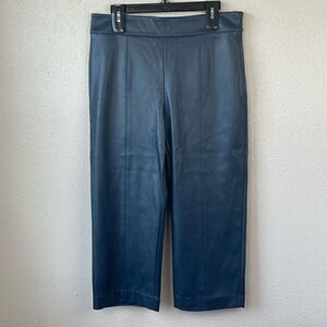 NWOT Ann Taylor Petite Womens Faux Leather Navy Wise Leg Capri Pants Size 12
